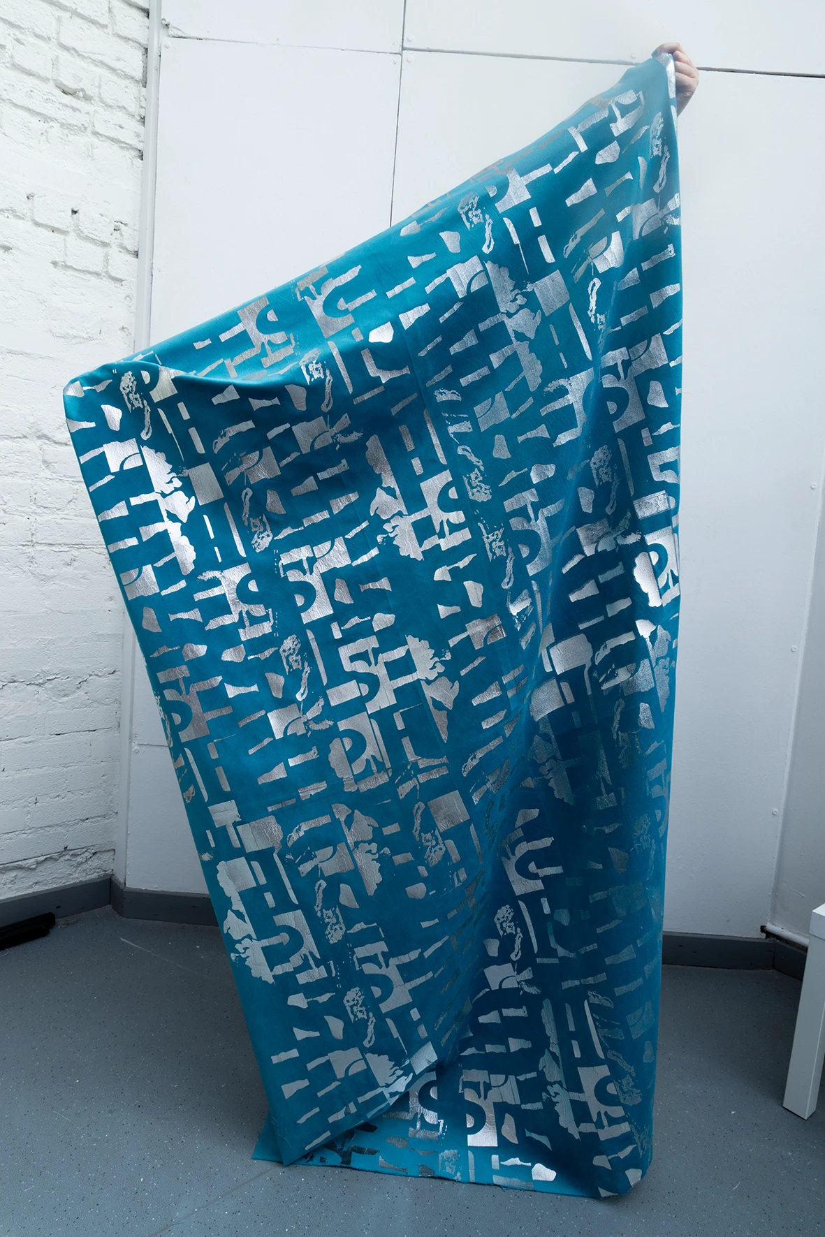 Velvet, silver foil.