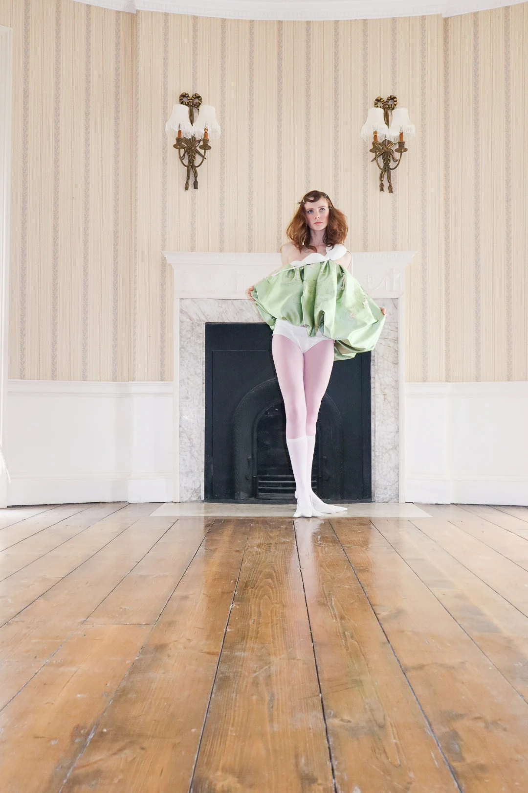 Look 3, upside-down dress in duchess satin and coated cotton; shirt underwear in coated cotton. 