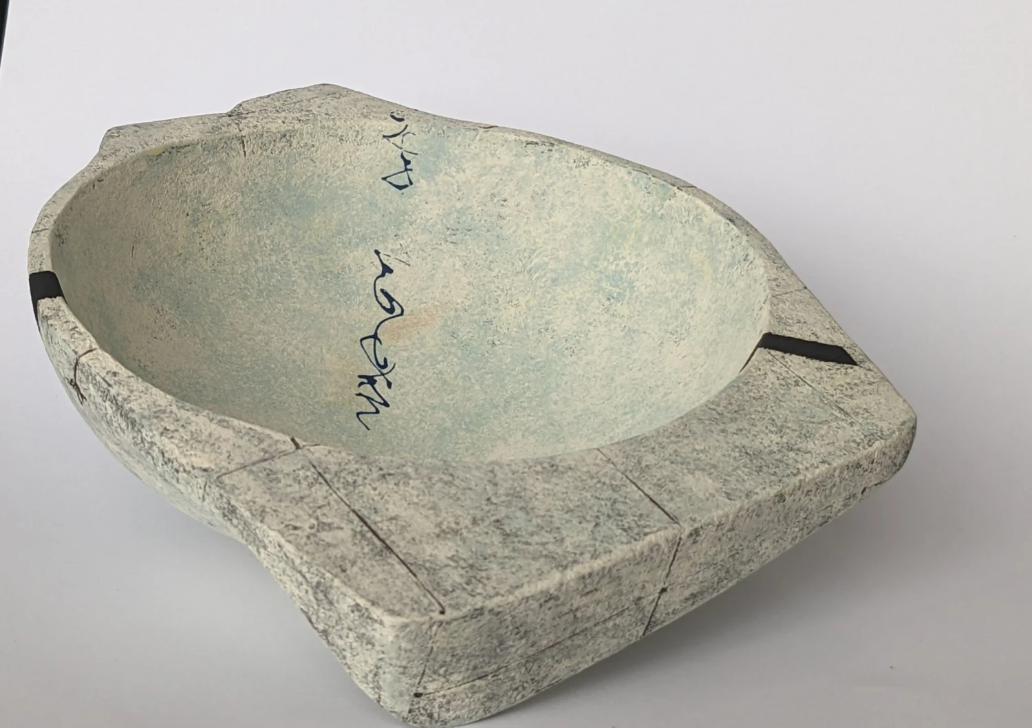 *Writing in the Form of a Bowl*, stoneware, 7 x 19 x 23 cm.