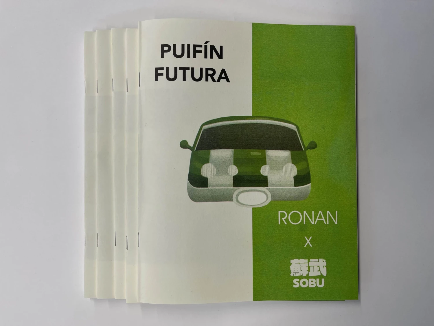 *Puifín Futura*, riso brochure.