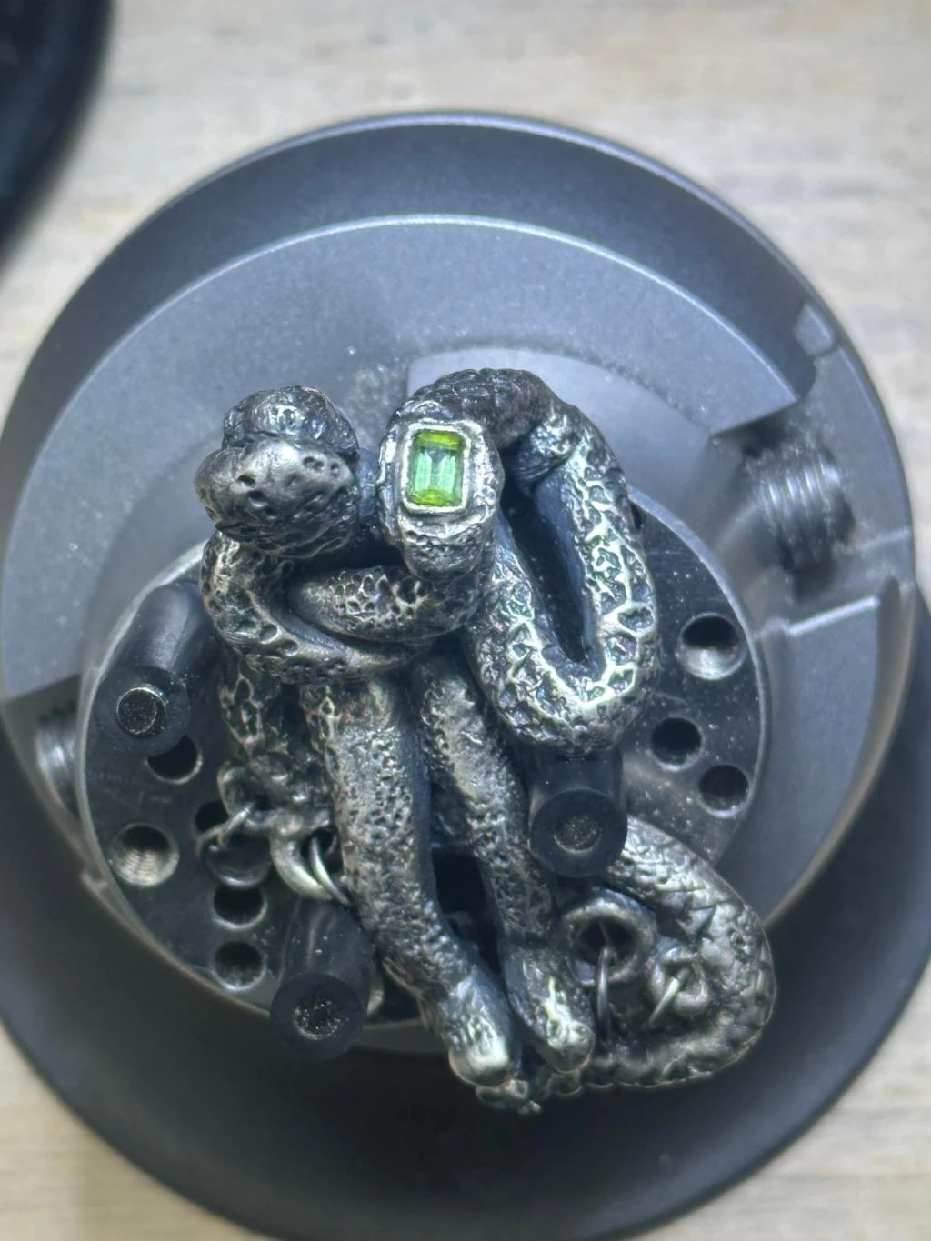 Stone setting green Tourmaline.