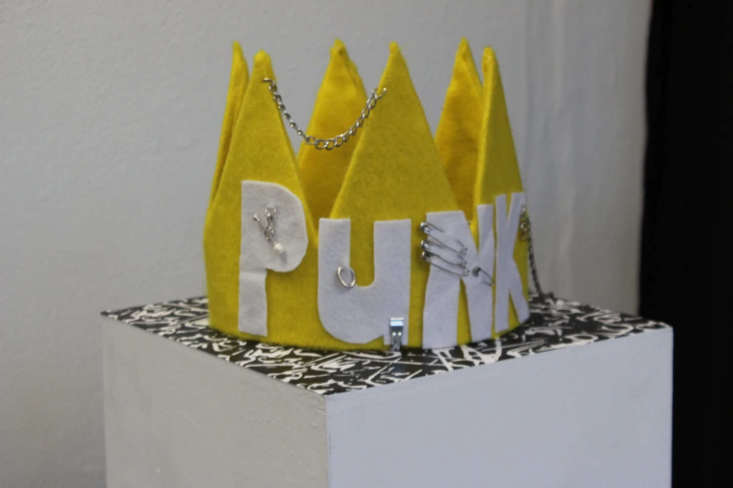 *Punk Crown*