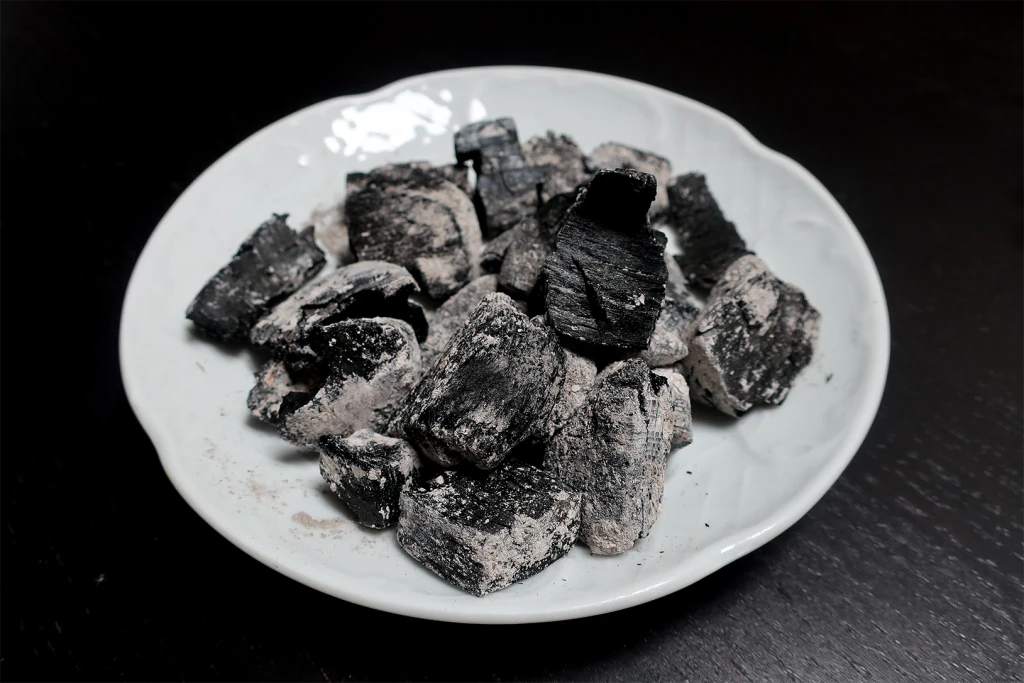 Natural charcoal as drawing tools.